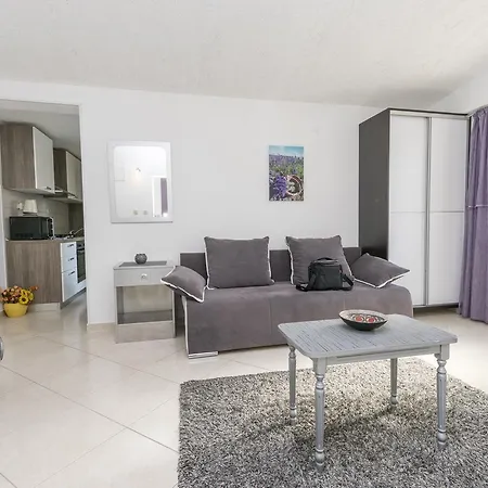 House Mirijana Σπίτι διακοπών *