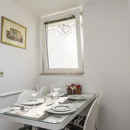 House Mirijana Σπίτι διακοπών Omiš