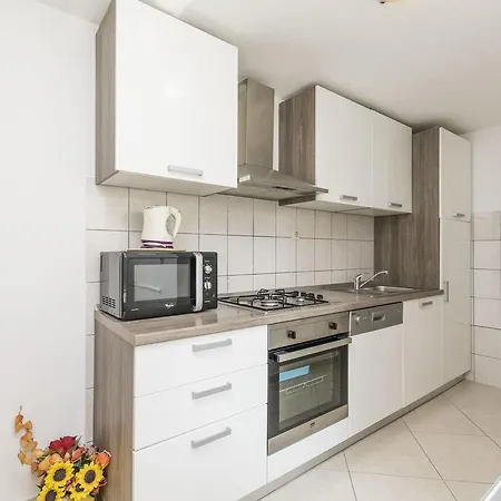 House Mirijana *